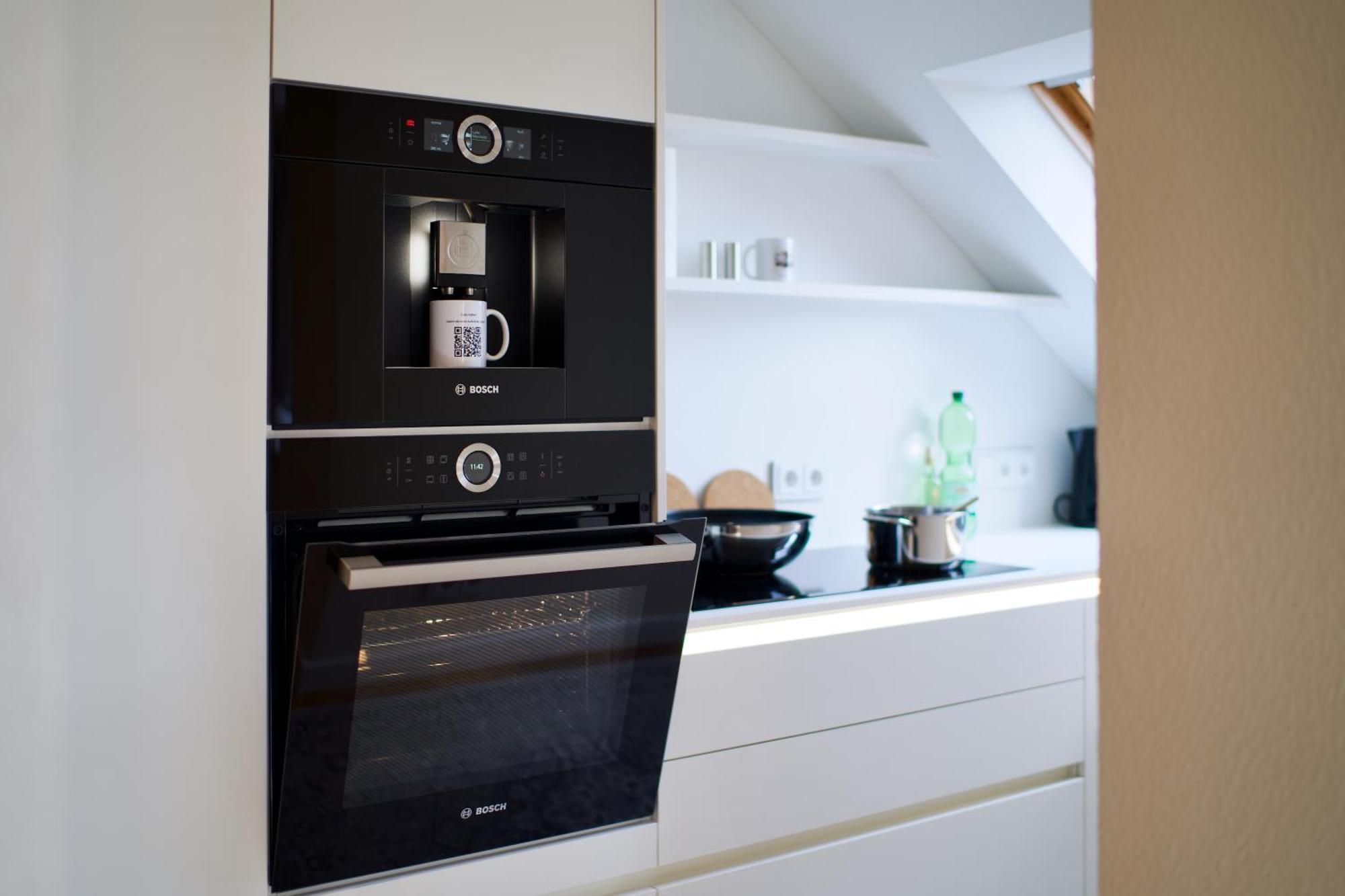 Edler Wohnraum Noble Stadtoase Mit Boxspringbett, Kaffeevollautomat & Parkplatz Zwickau Exterior photo
